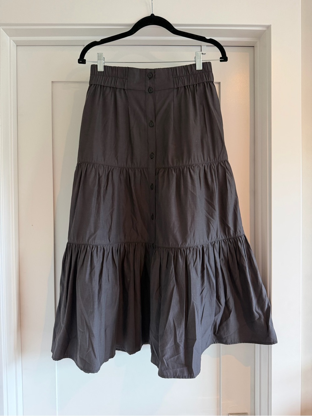 Brochu Walker Charcoal Tiered Button Front Midi Skirt S
